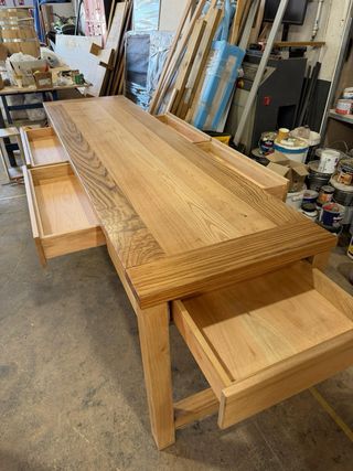 Mesa Castaño Artesanal