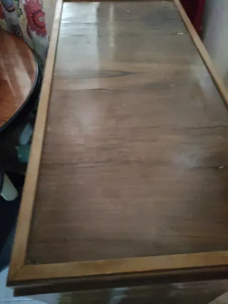 Cofre antiguo de madera