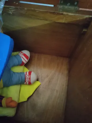 Cofre antiguo de madera