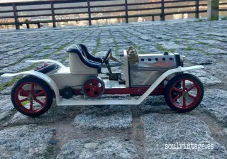 Coche de Vapor Mamod, Inglaterra