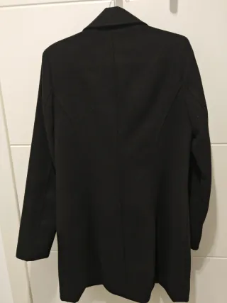 Abrigo paño negro cremallera