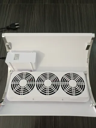 Aspiradora de uñas nueva