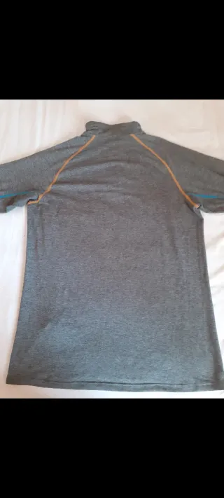 Camiseta técnica Ternua original.