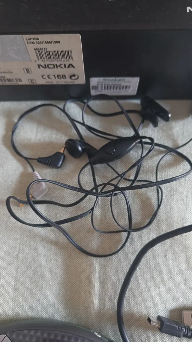 Lote 2 N Gage con 2 juegos que están en mi perfil