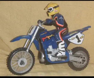 Motocicleta de juguete vintage