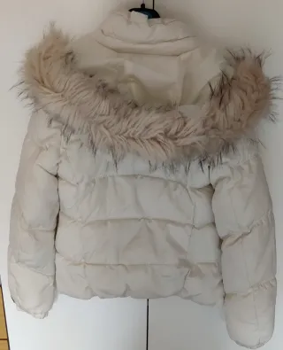 Cazadora Bershka acolchada mujer