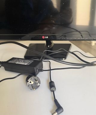 Televisión SmartTV LG 24 Negra