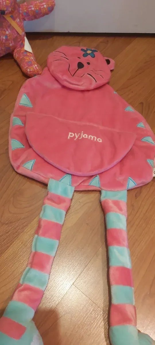 Peluche Portapijama Gatito Rosa