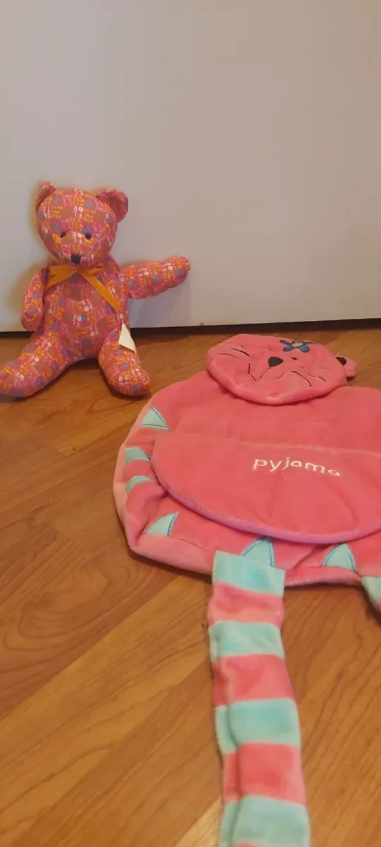 Peluche Portapijama Gatito Rosa