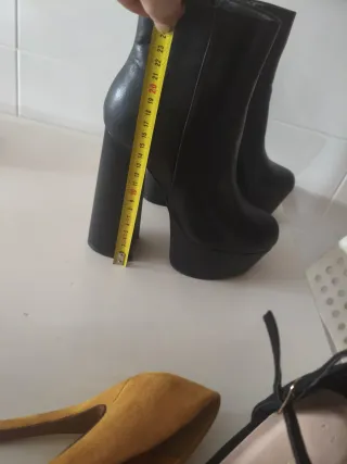 Botines tacón ancho negros