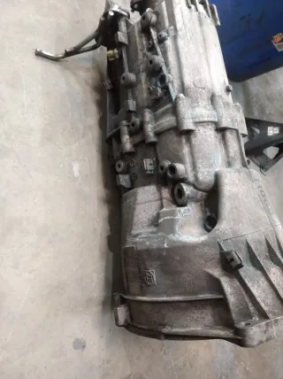 Caja de cambios BMW 320D E90