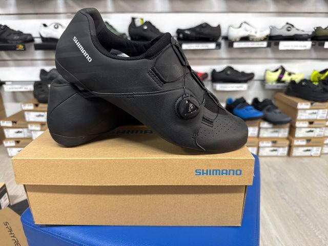 Zapatillas Ciclismo Shimano RC300 Negras
