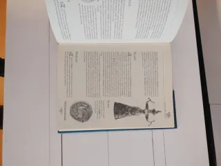 Diccionario de mitologia / Mythology Dictionary...