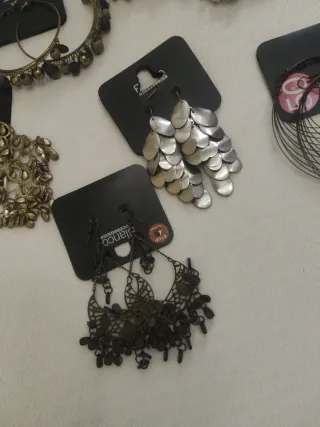 Lote de 8 pendientes,NUEVOS