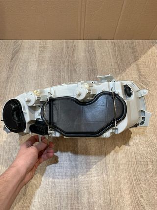 Faro Izquierdo Alfa Romeo TYC 20-0121-55-2