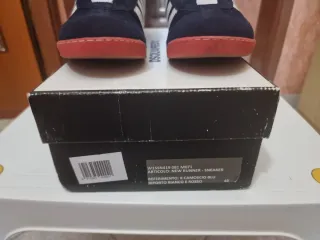 Scarpe DSQUARED2 nere e rosse Parallele