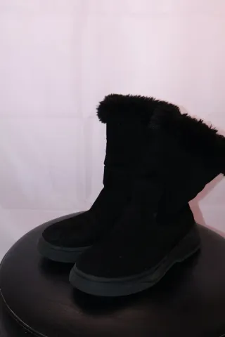 Botas niña negras con pelo Talla 34