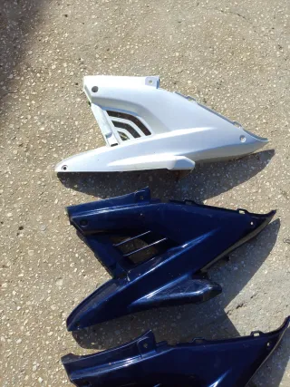 Carena Sinistra Aerox Blu/Nero/Bianco