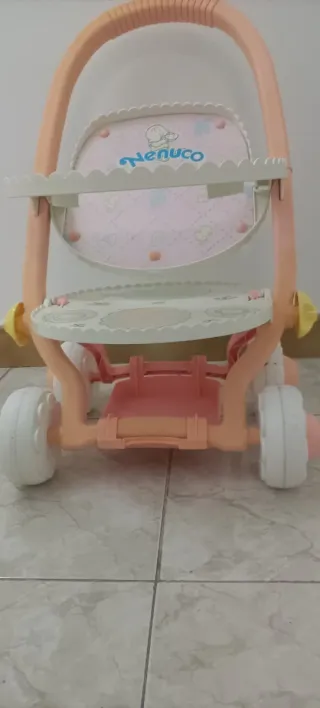 Nenuco Muñeca con Carrito