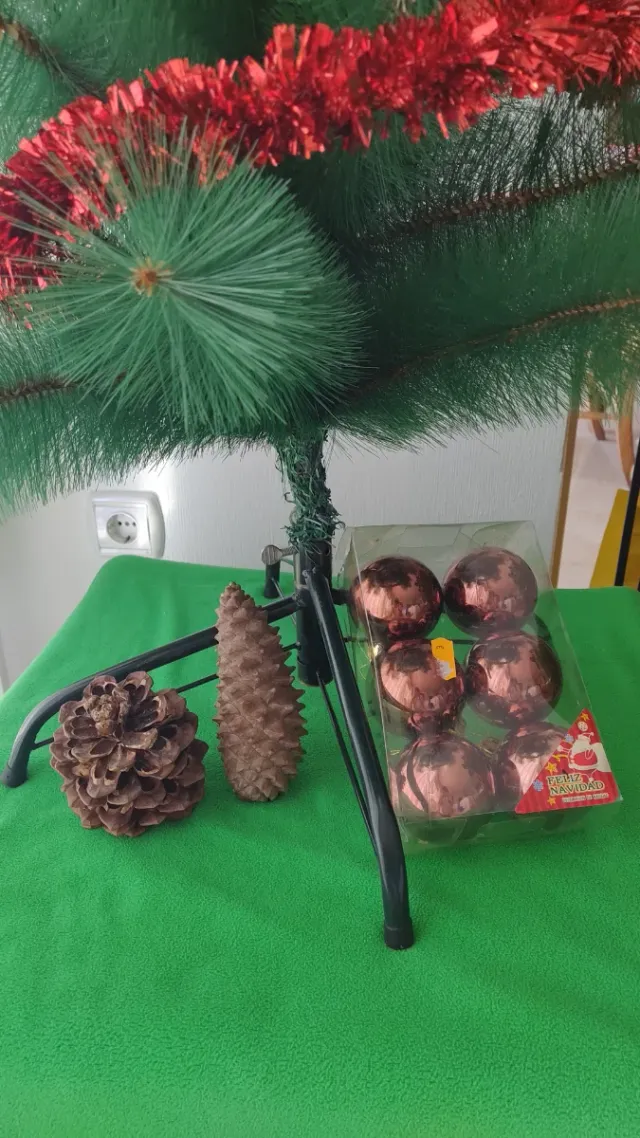 Decorazione Natalizia Albero e Cuscino