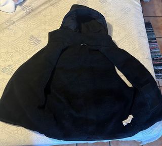 Chaleco Zara Negro con Capucha