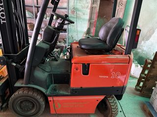 Carretilla Eléctrica 1.200 kg