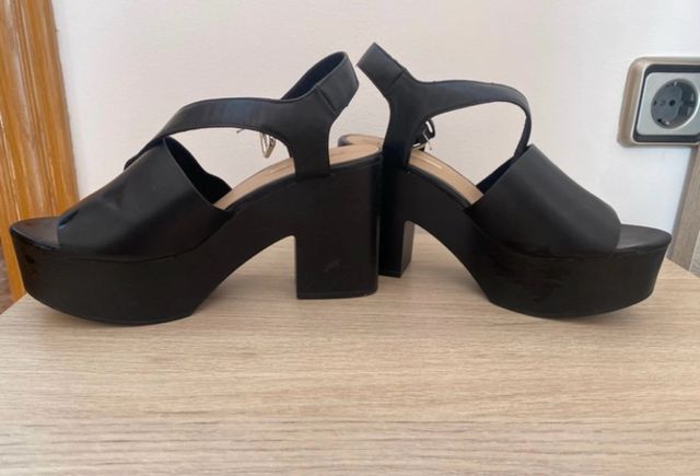 Sandalias de plataforma negras