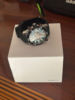 Reloj Lotus Cronógrafo Negro y Plateado