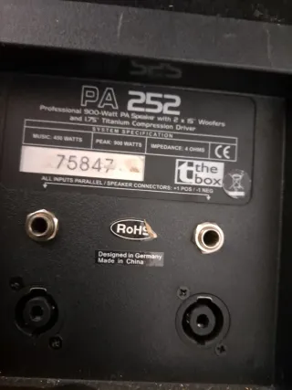 Altavoces 215 Negros