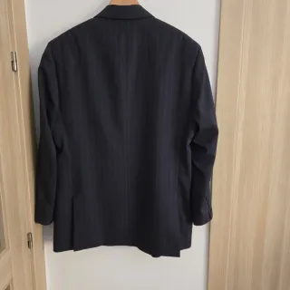 Americana de hombre azul marino