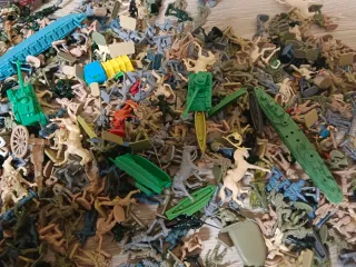 Lote soldados plástico Montaplex, Eko, Airfix