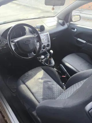 Ford Fiesta 2005