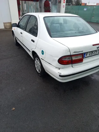 Nissan Almera 1994