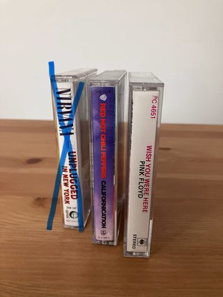 Cintas Cassettes: Pink Floyd, RHCP