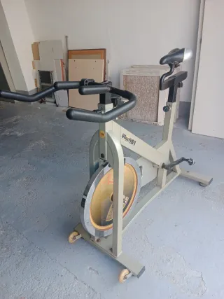 Bicicleta Spinning Utility 61