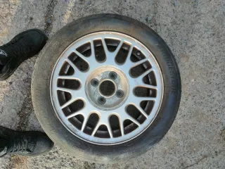 Llantas con neumáticos