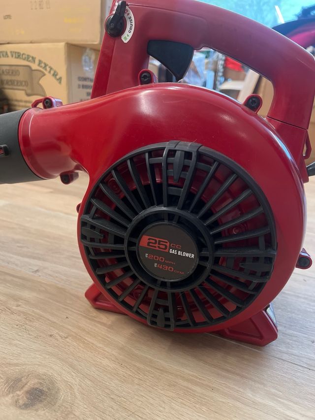 Soplador de hojas Craftsman rojo