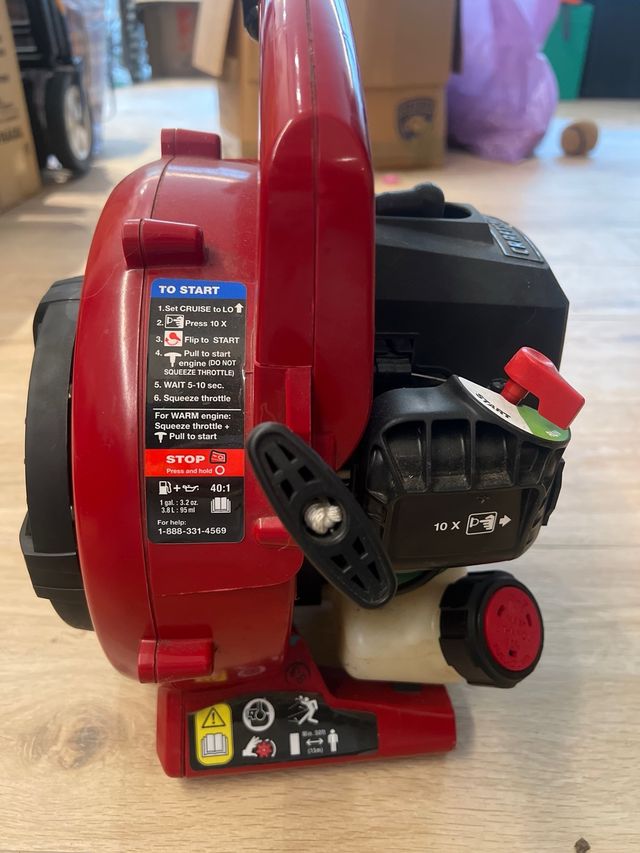 Soplador de hojas Craftsman rojo