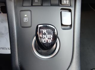 TOYOTA AURIS HYBRID 1.8 140H AUTOMÁTICO