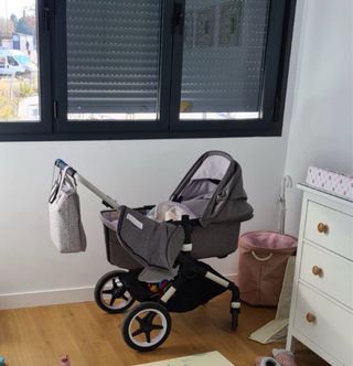 Bugaboo Fox 2 gris: Capazo + Silla paseo