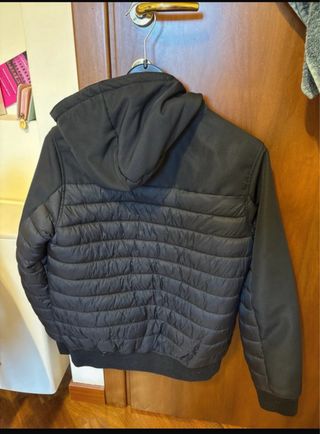 Giubbotto bambino nero con cappuccio