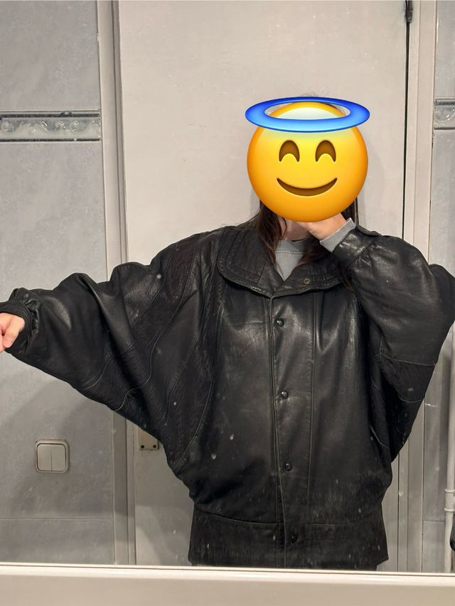 Cazadora bomber piel negra