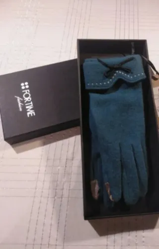 Nuevos Guantes de lana verde