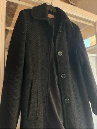Abrigo negro mujer