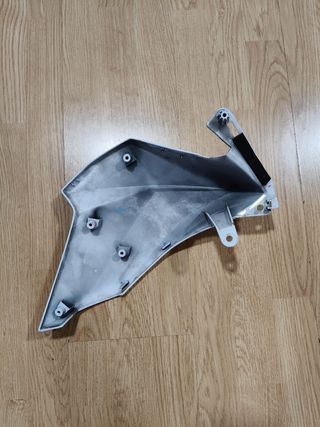 Tapa Lateral Izquierda Kawasaki Z 800