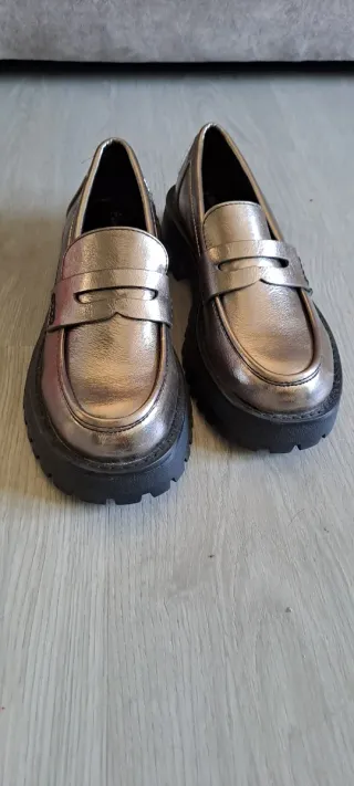 Mocasines plateados mujer nuevos