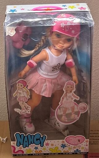 Muñeca Nancy Patines Rosa