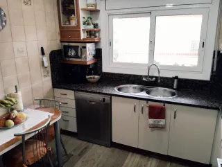 Viladecaballs.Hermoso piso 99m² con Terraza 70m²