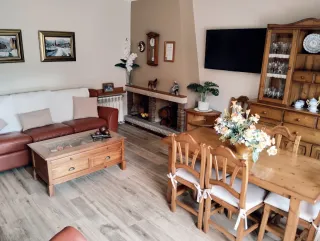 Viladecaballs.Hermoso piso 99m² con Terraza 70m²