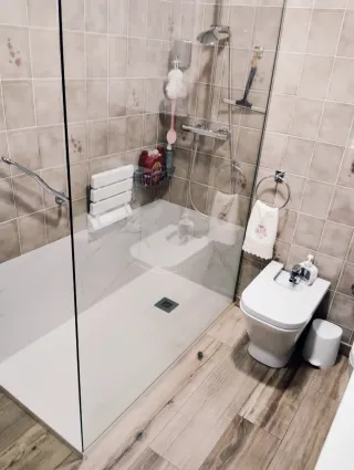 Viladecaballs.Hermoso piso 99m² con Terraza 70m²